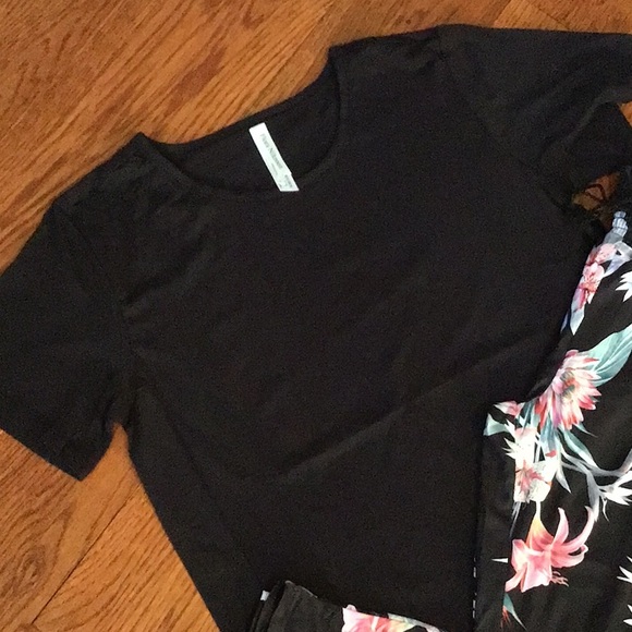 Women Flora Nikrooz 2PC Pajama Lounge Short Sleeve Cropped Pants Set Size S - Picture 8 of 11